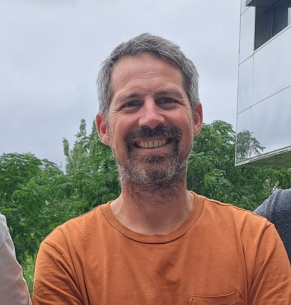 Nicolas, Biloba, Jardinier à vélo à Perpignan